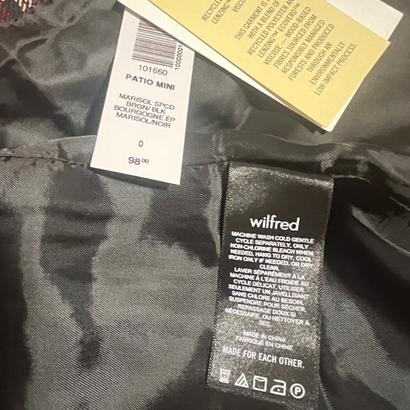 Aritzia Wilfred Patio Mini Skirt - Picture 6 of 7